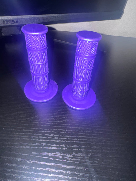 Waffle grips